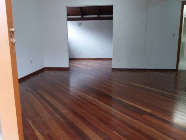 Casa para Venda em Porto Alegre - 5