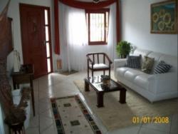 #319 - Casa para Venda em Porto Alegre - RS
