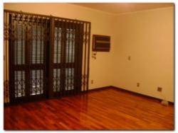 Casa para Venda em Porto Alegre - 2