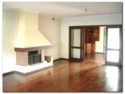 Casa para Venda em Porto Alegre - 3