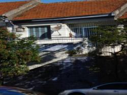 Casa para Venda em Porto Alegre - 2