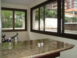 Apartamento para Venda em Porto Alegre - 3